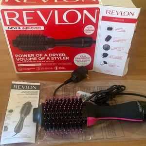 Revlon One-Step Hair Dryer & Volumizer NIB